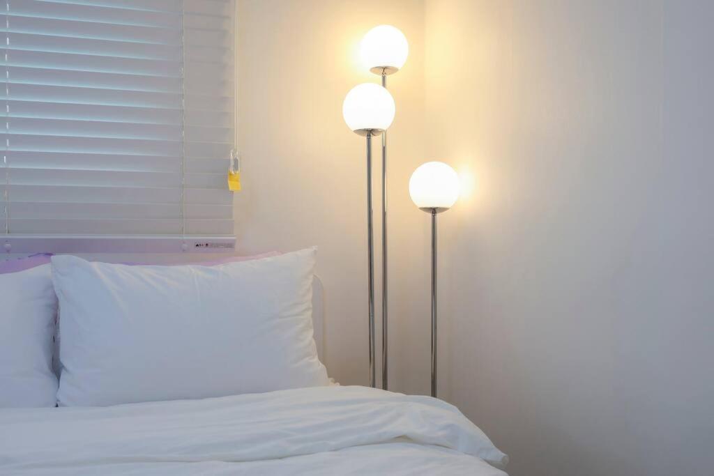 Newspellbinding House/ Hongik St. Exit2 10min Holiday home