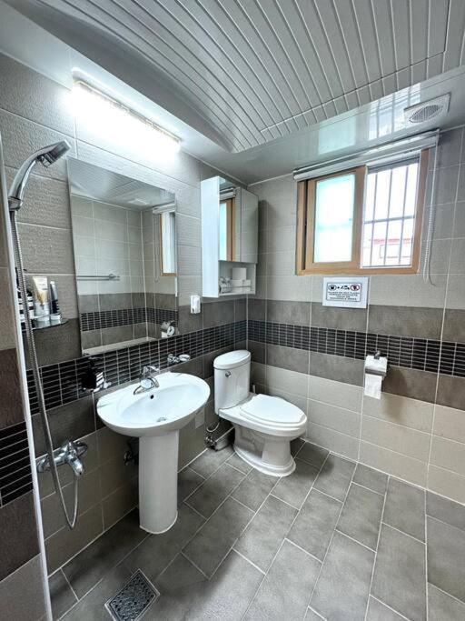 Holiday home Newspellbinding House/ Hongik St. Exit2 10min Seoul